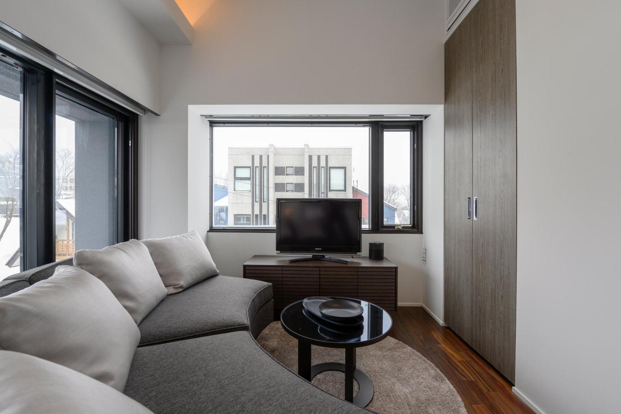 Hinzan Aparthotel คุตชาน ภายนอก รูปภาพ